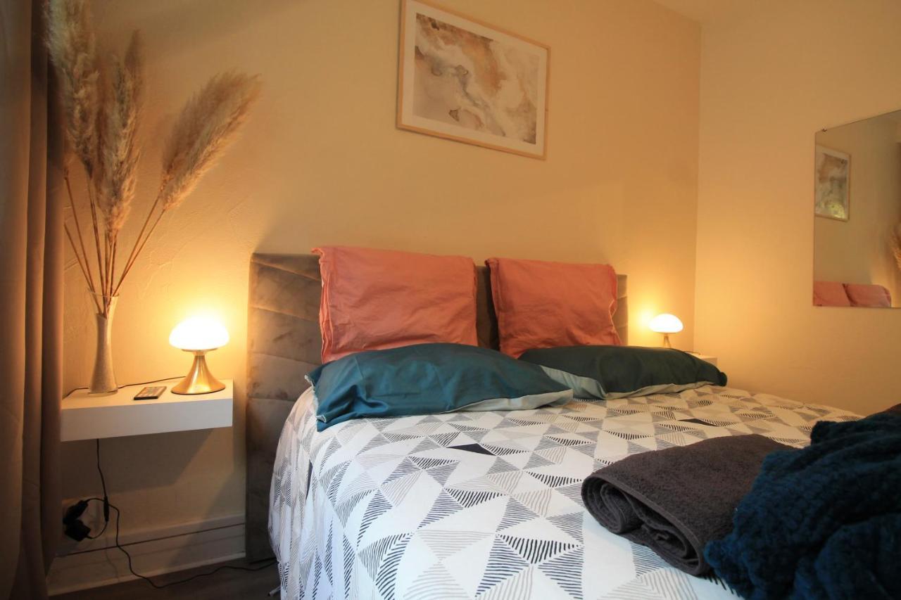 Derniere Reservations Avant Indisponibilite En Septembre Pour 12 Mois, Illimites Jacuzzi Spa Bain A Remous Interieur, Sauna Interieur, Parking Reserve, Vue Et Acces Parc, Prestations Uniques, 1Er Etage 科尔贝－埃索讷 外观 照片